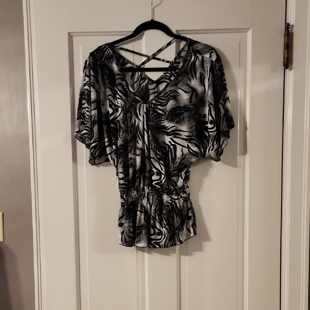 Black and White Patterned Blouse